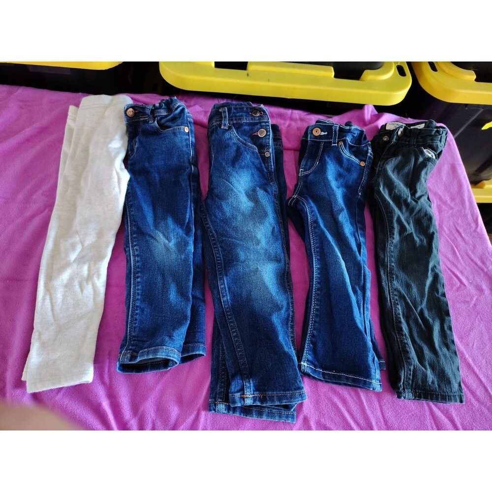 LOT OF 5  Girls 2T BOTTOMS (jeans; Overalls) EUC Jordache OshKosh B'Gosh